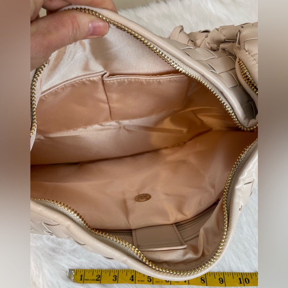 New Melie Blanco Taupe  Woven Hobo laptop Bag - Picture 10 of 13